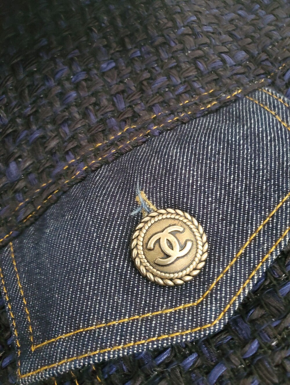 Chanel Denim Tweed Jacket - Picture 6 of 7